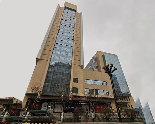 青海建设科技大厦三阳大酒店(四星级，21000m2，海湖新区地标建筑)